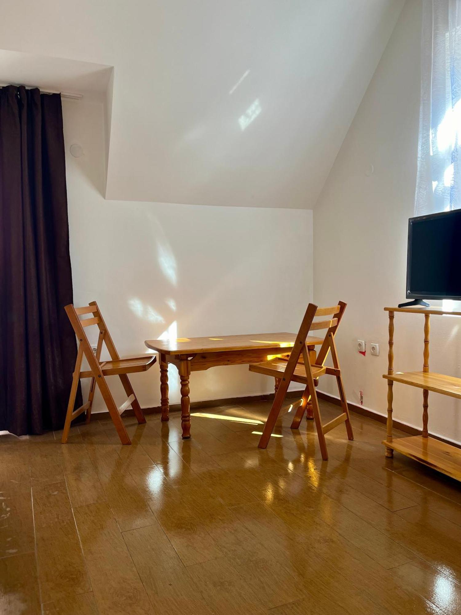 En-suite Rooms: Novа In Center Sofia