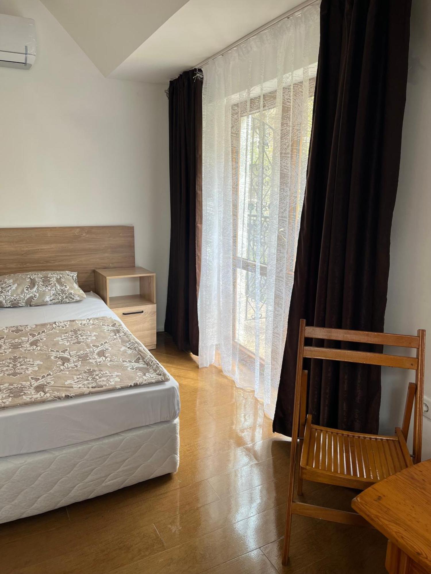 En-suite Rooms: Novа In Center Gasthuis