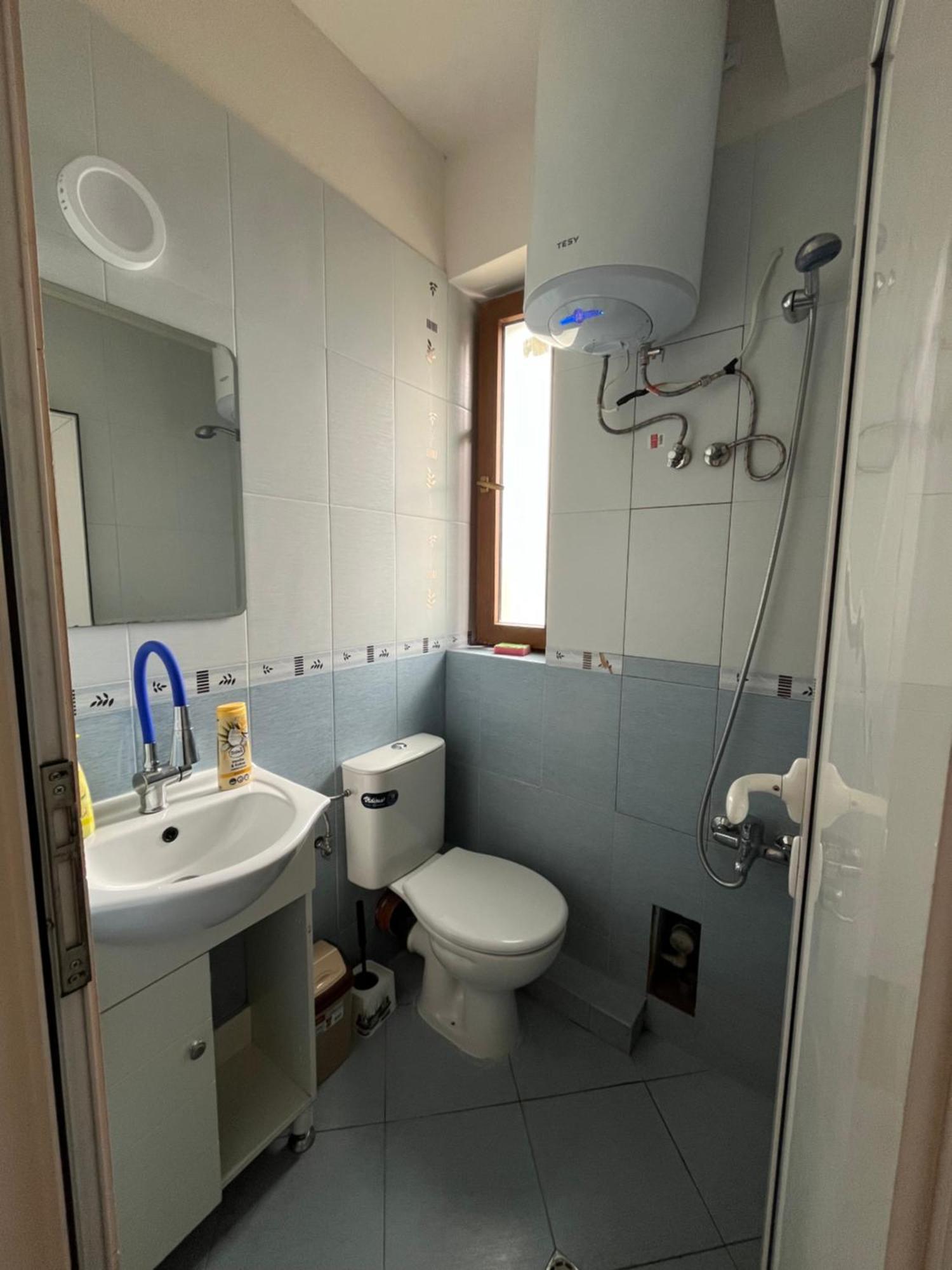 En-suite Rooms: Novа In Center 2*