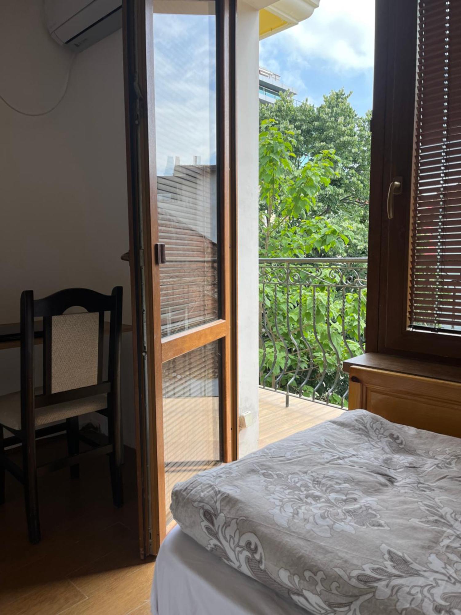 Gasthuis En-suite Rooms: Novа In Center Sofia