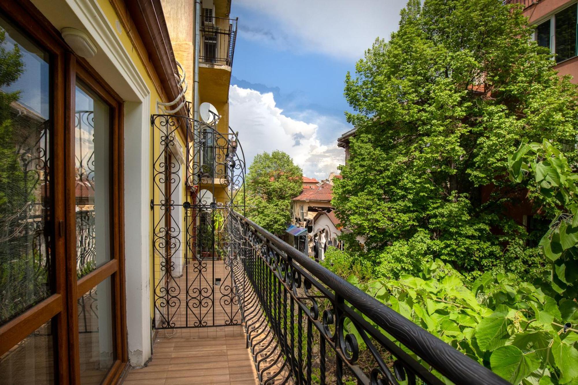 En-suite Rooms: Novа In Center 2* Sofia
