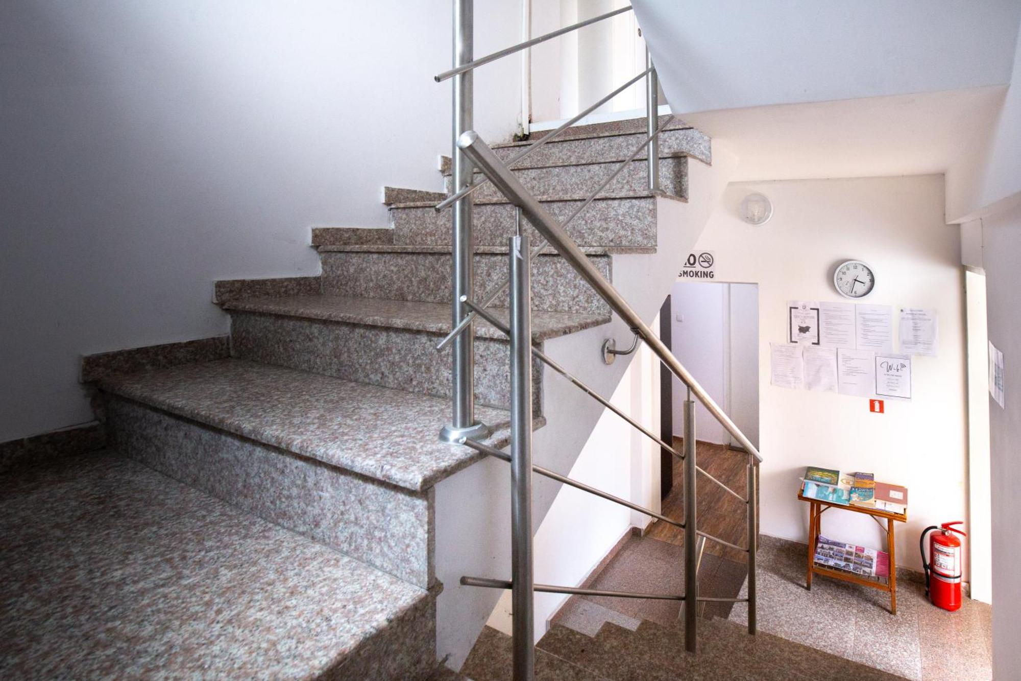 En-suite Rooms: Novа In Center 2*