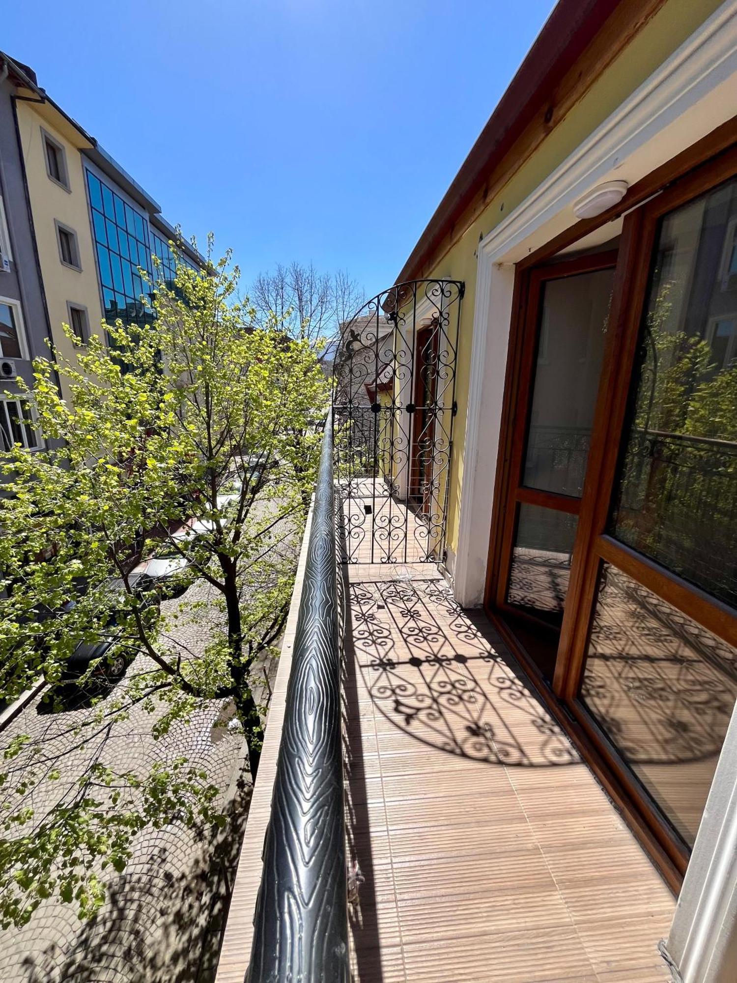 Affittacamere En-suite Rooms: Novа In Center