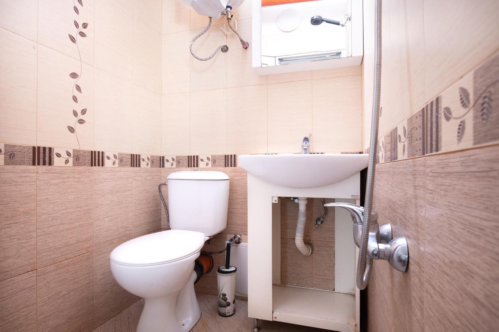 En-suite Rooms: Novа In Center Pensión Sofía